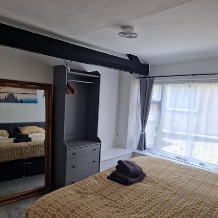 Courtyard Cottage Картмел Екстериор снимка